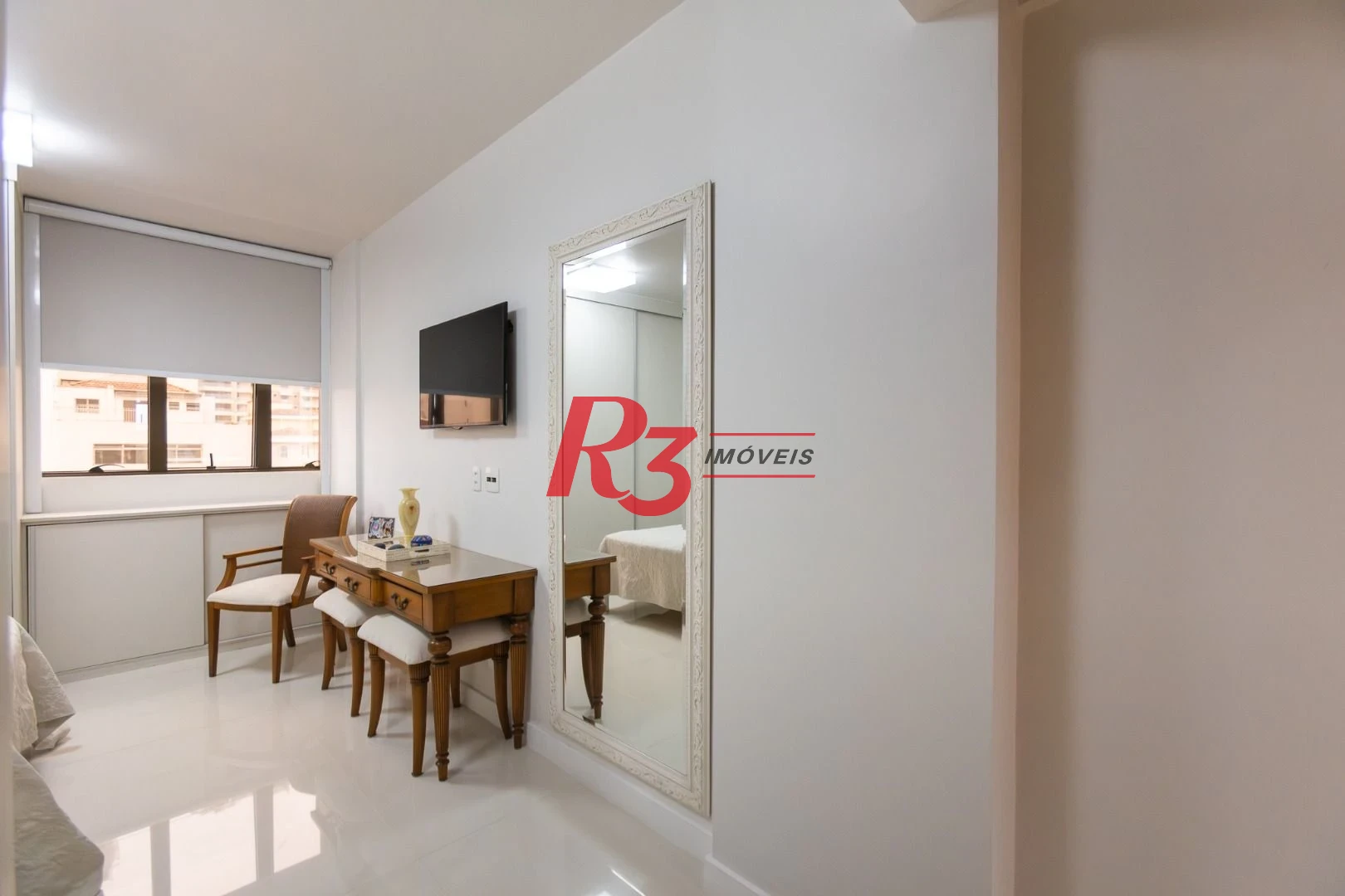Apartamento com 3 dormitórios à venda, 111 m² por R$ 1.490.000,00 - Ponta da Praia - Santos/SP