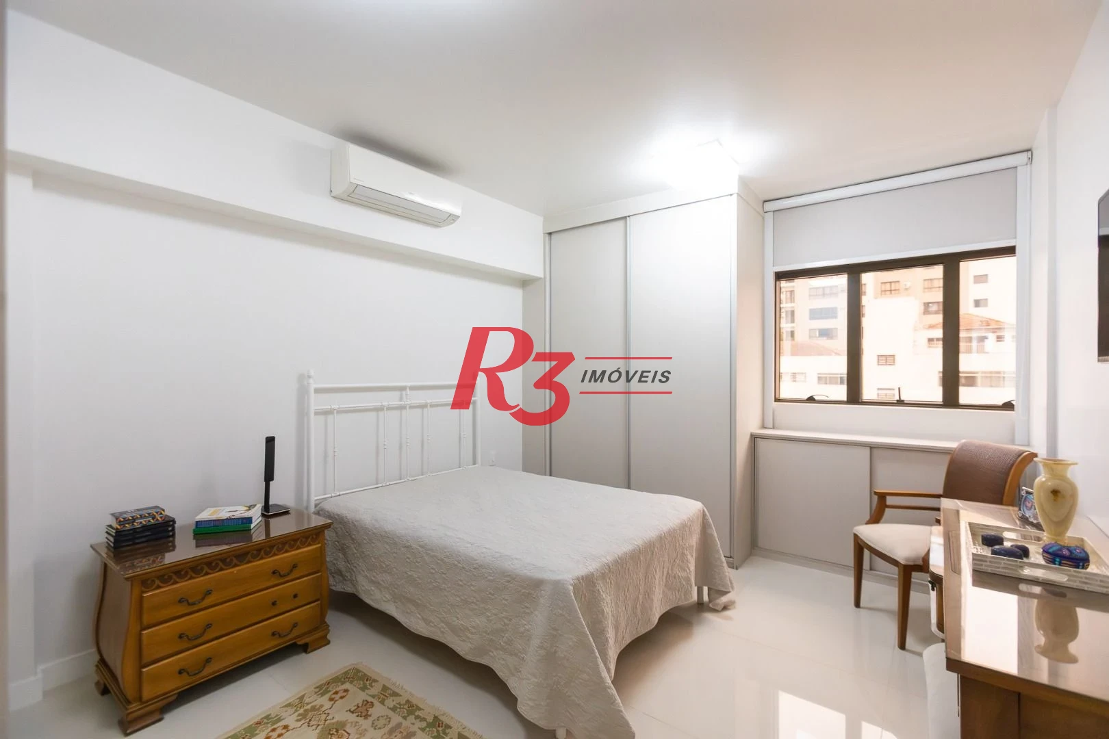 Apartamento com 3 dormitórios à venda, 111 m² por R$ 1.490.000,00 - Ponta da Praia - Santos/SP