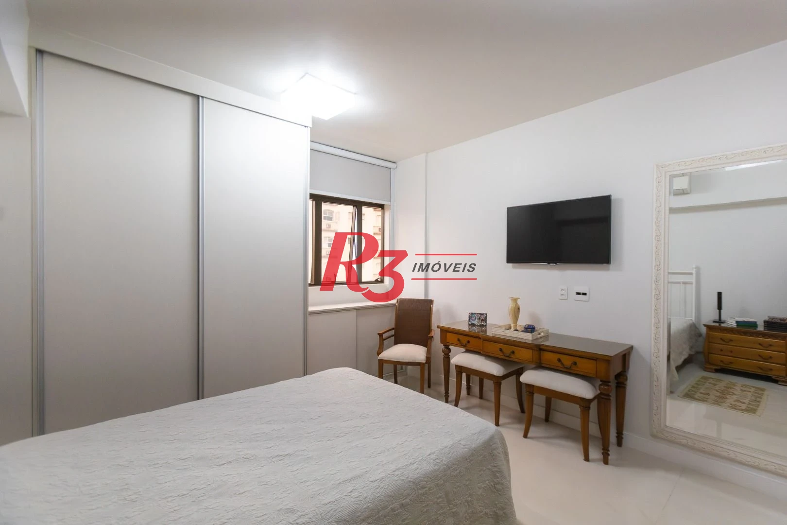 Apartamento com 3 dormitórios à venda, 111 m² por R$ 1.490.000,00 - Ponta da Praia - Santos/SP