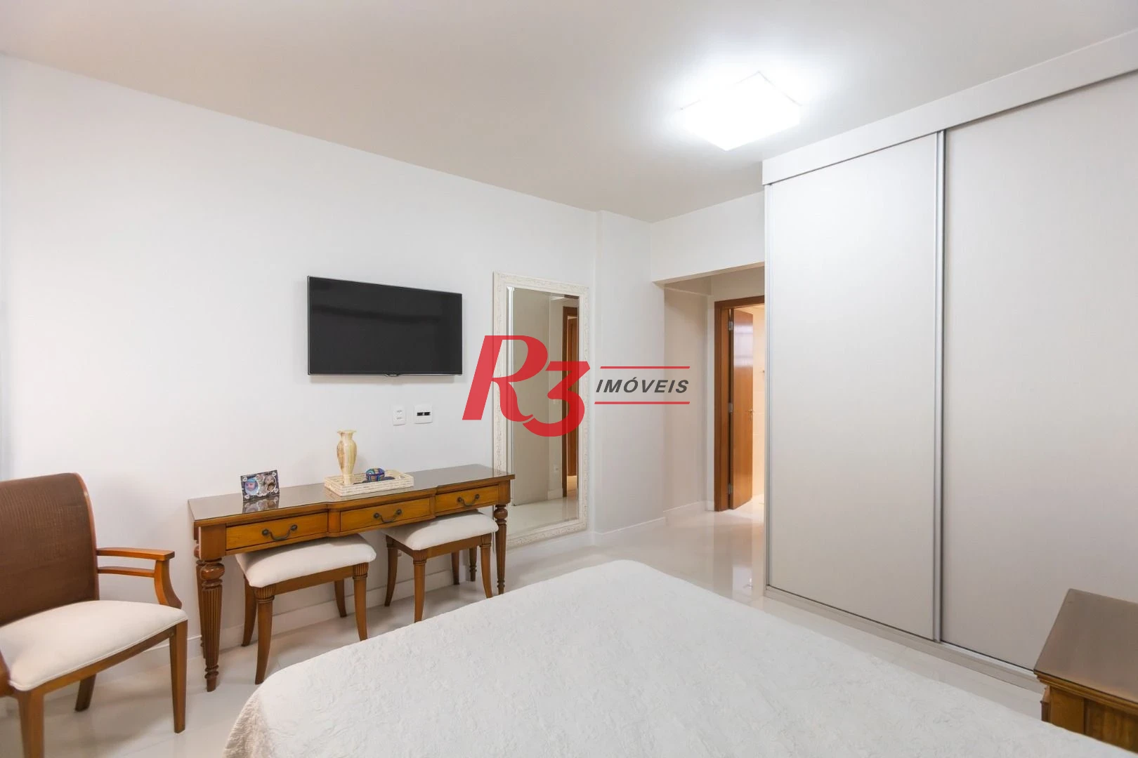 Apartamento com 3 dormitórios à venda, 111 m² por R$ 1.490.000,00 - Ponta da Praia - Santos/SP