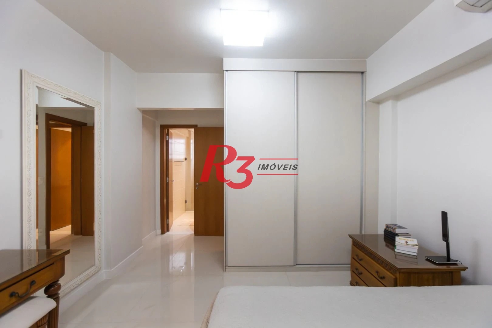 Apartamento com 3 dormitórios à venda, 111 m² por R$ 1.490.000,00 - Ponta da Praia - Santos/SP