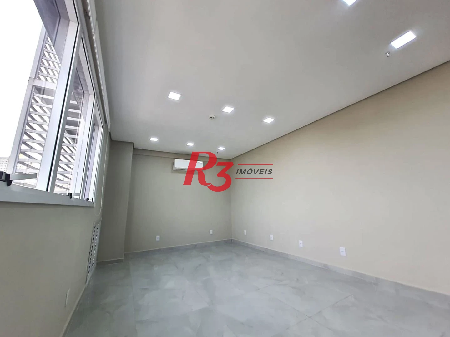 Sala para alugar, 47 m² por R$ 2.980,02/mês - Ponta da Praia - Santos/SP