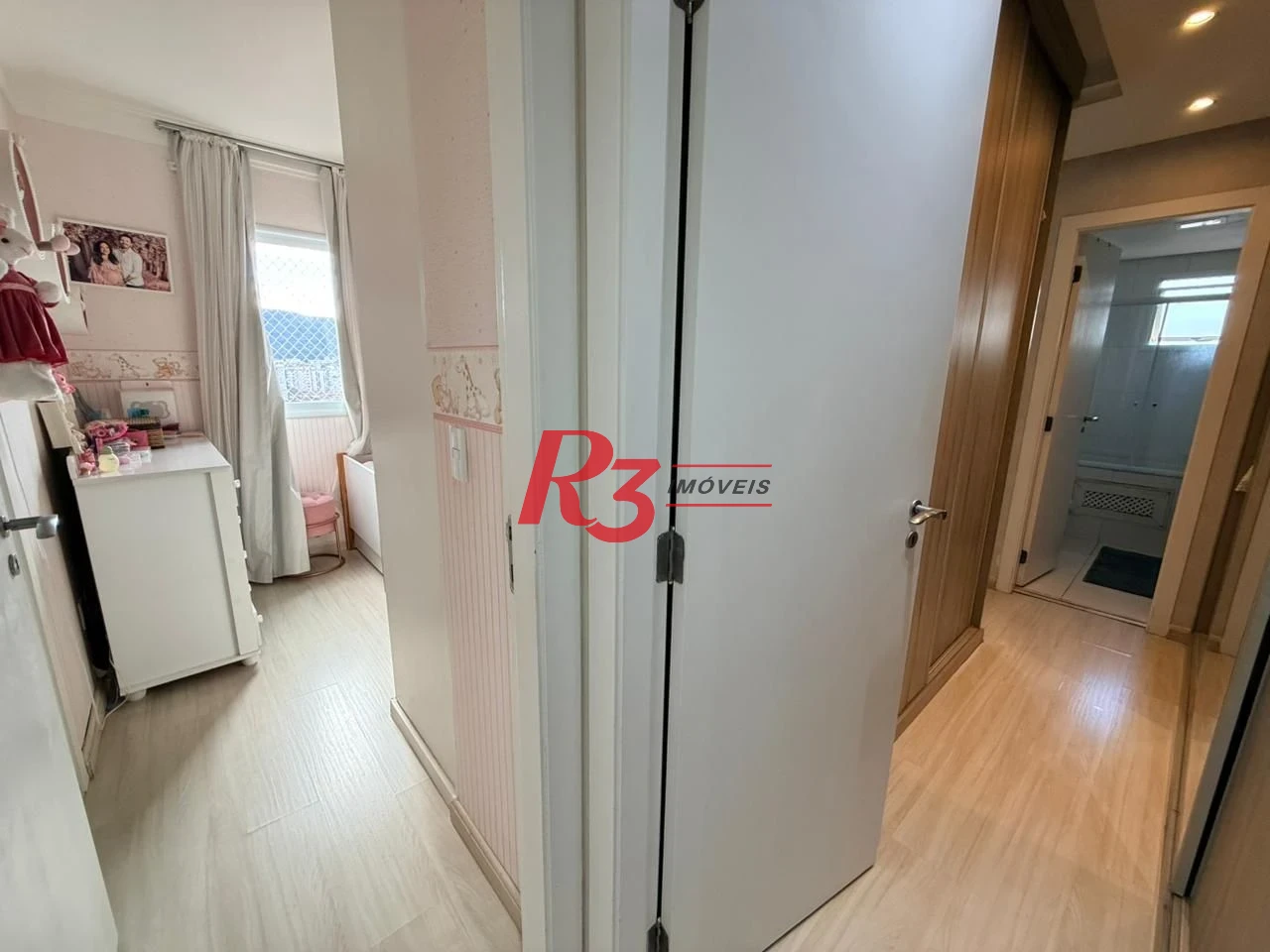 Apartamento com 4 dormitórios à venda, 159 m² por R$ 2.555.000,00 - Gonzaga - Santos/SP