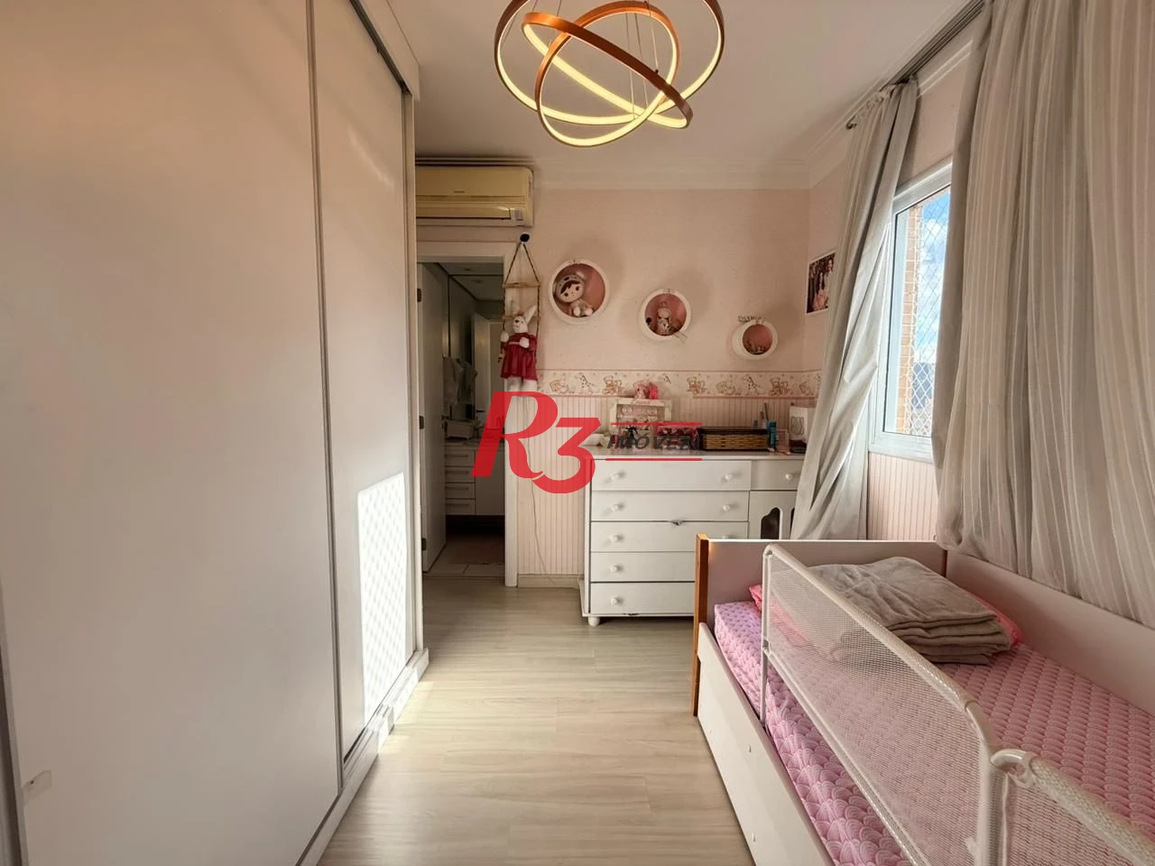 Apartamento com 4 dormitórios à venda, 159 m² por R$ 2.555.000,00 - Gonzaga - Santos/SP
