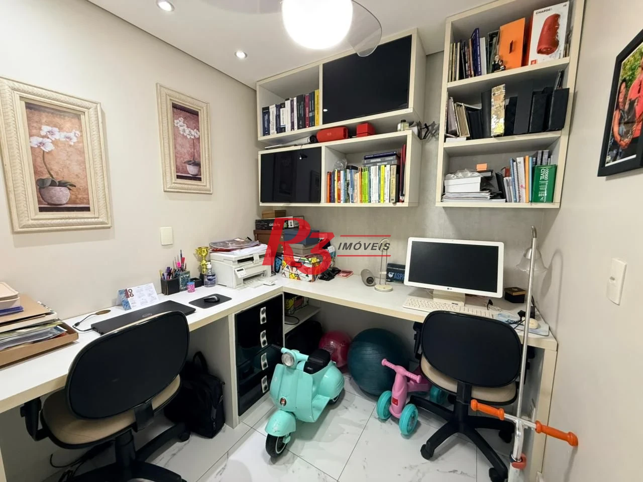 Apartamento com 4 dormitórios à venda, 159 m² por R$ 2.555.000,00 - Gonzaga - Santos/SP