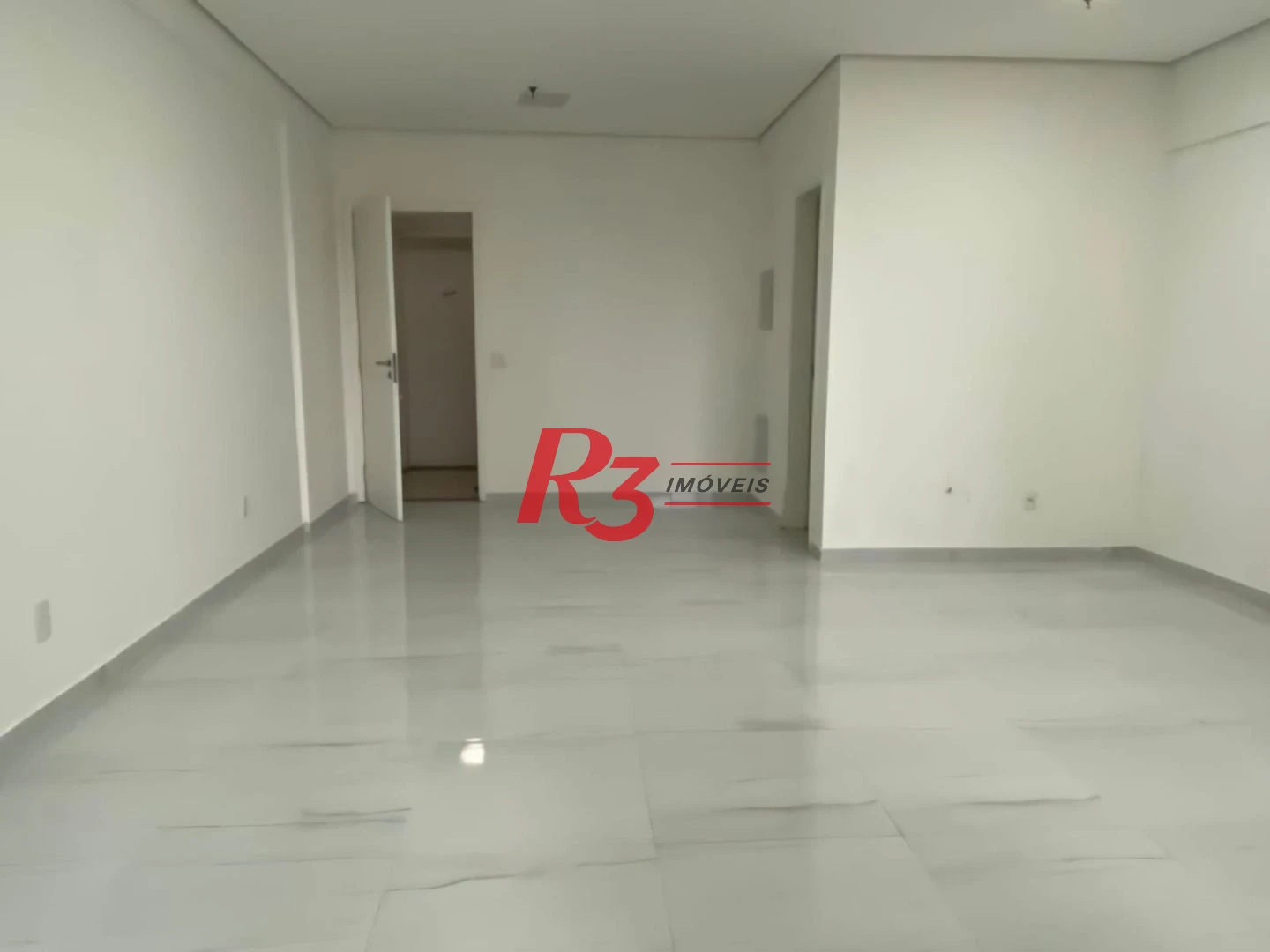 Sala para alugar, 42 m² por R$ 3.000,00/mês - Vila Matias - Santos/SP