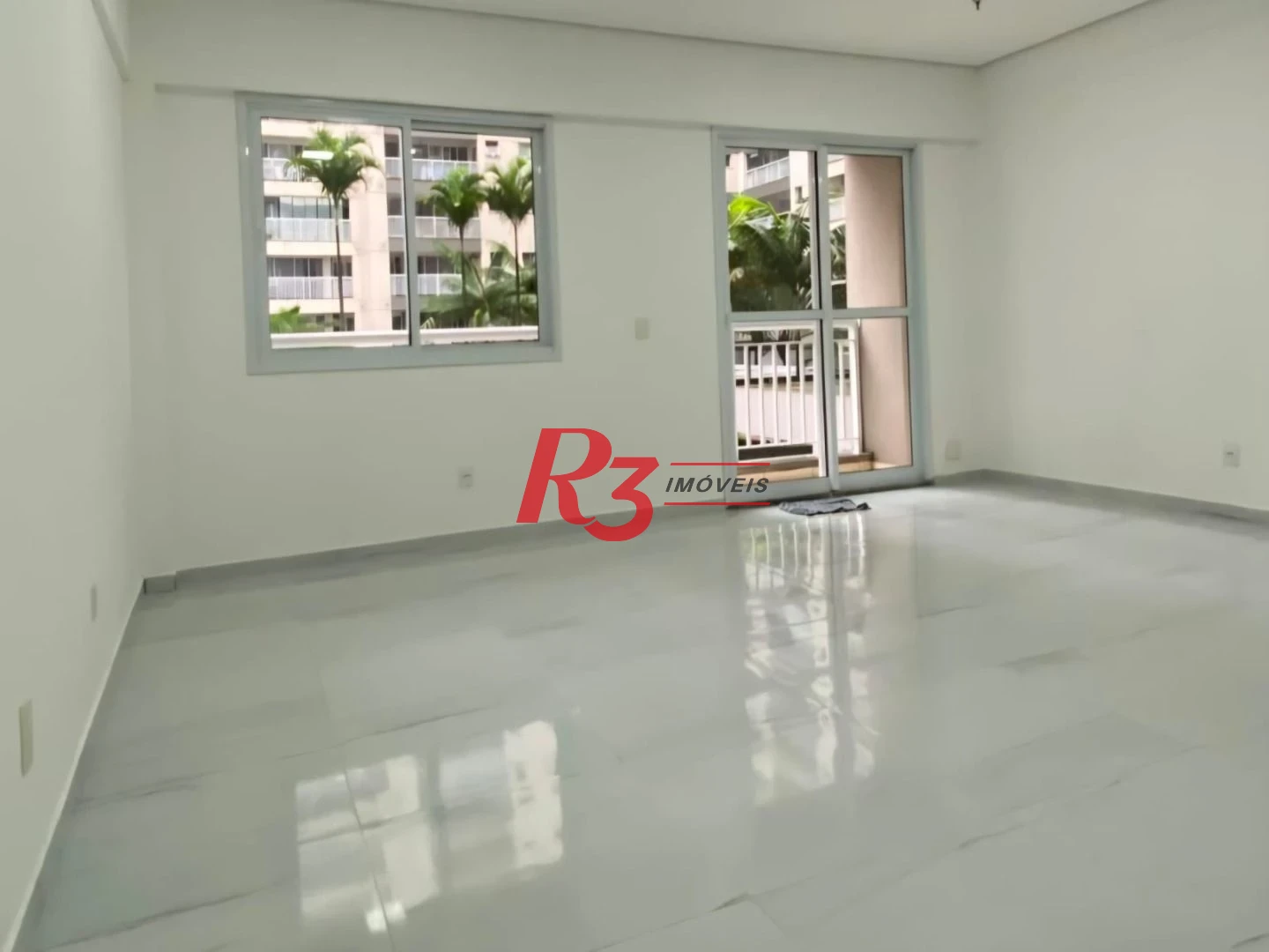 Sala para alugar, 42 m² por R$ 3.000,00/mês - Vila Matias - Santos/SP