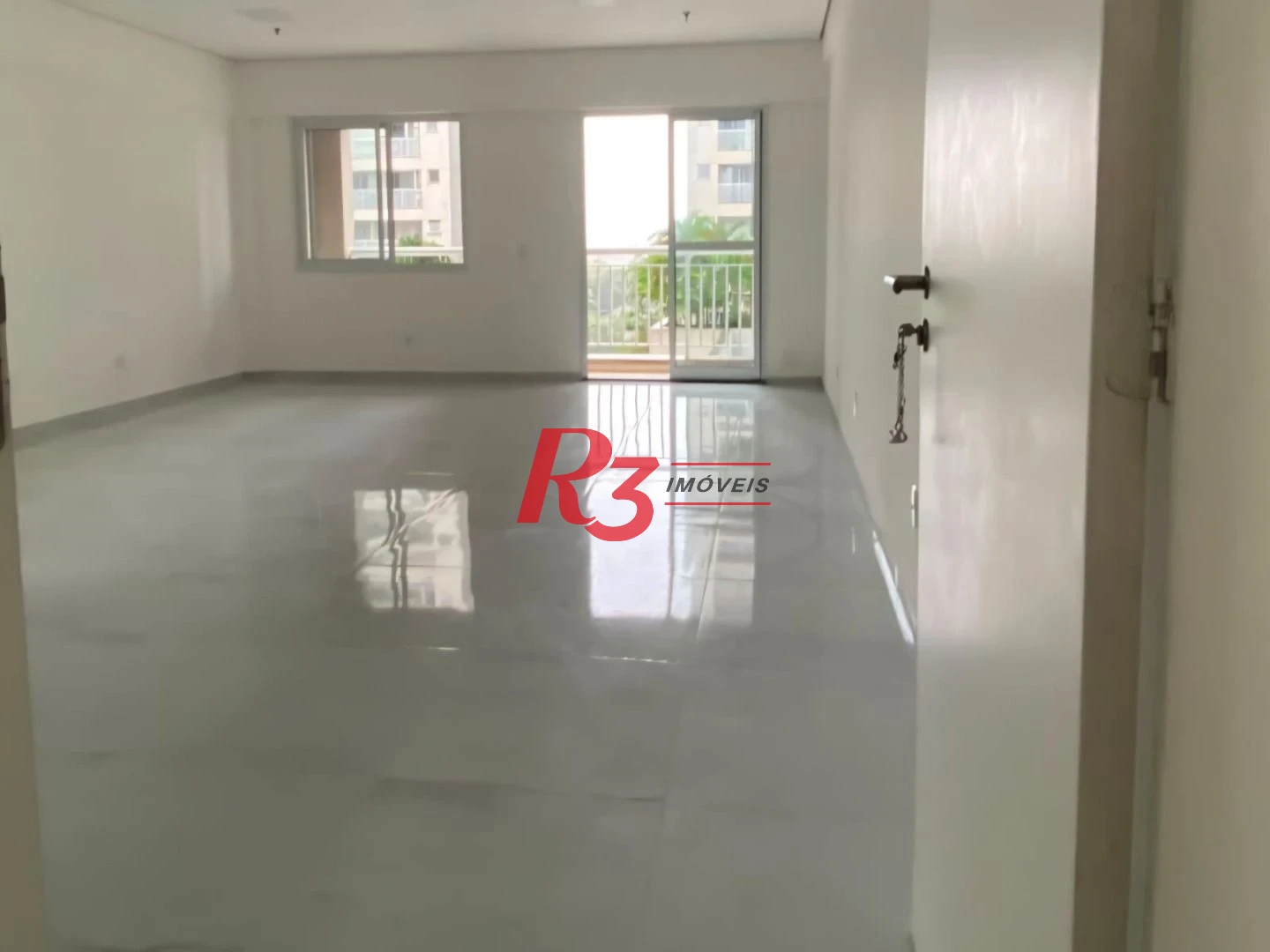 Sala para alugar, 42 m² por R$ 3.000,00/mês - Vila Matias - Santos/SP