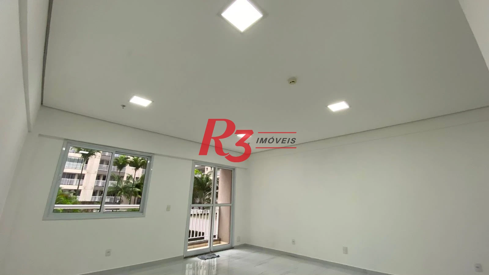 Sala para alugar, 42 m² por R$ 3.000,00/mês - Vila Matias - Santos/SP
