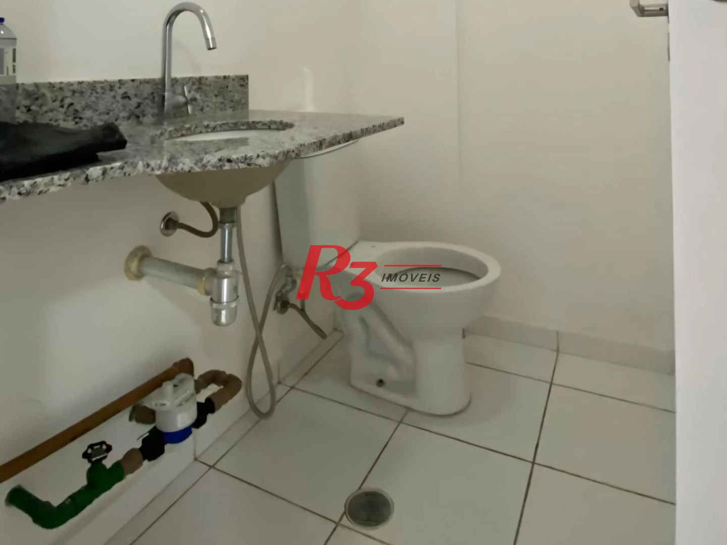 Sala para alugar, 42 m² por R$ 3.000,00/mês - Vila Matias - Santos/SP