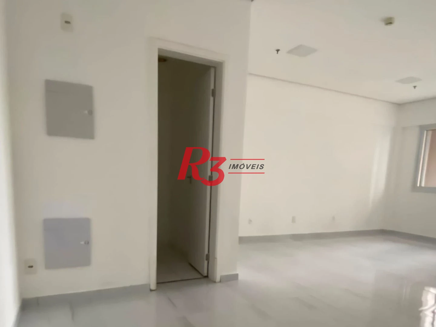 Sala para alugar, 42 m² por R$ 3.000,00/mês - Vila Matias - Santos/SP
