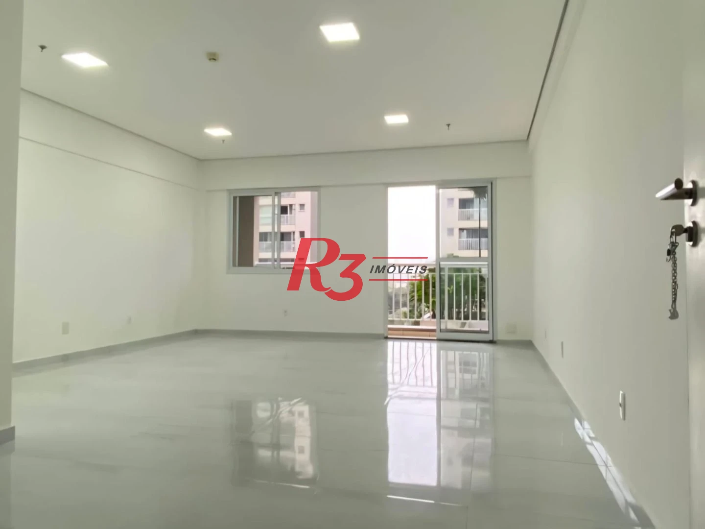 Sala para alugar, 42 m² por R$ 3.000,00/mês - Vila Matias - Santos/SP