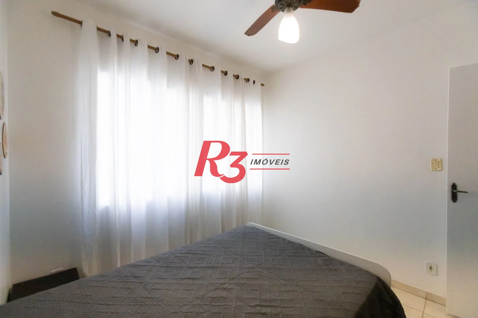 Apartamento para alugar, 50 m² por R$ 3.800,02/mês - Gonzaga - Santos/SP