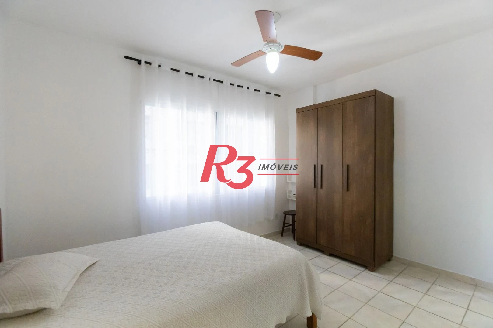 Apartamento para alugar, 50 m² por R$ 3.800,02/mês - Gonzaga - Santos/SP
