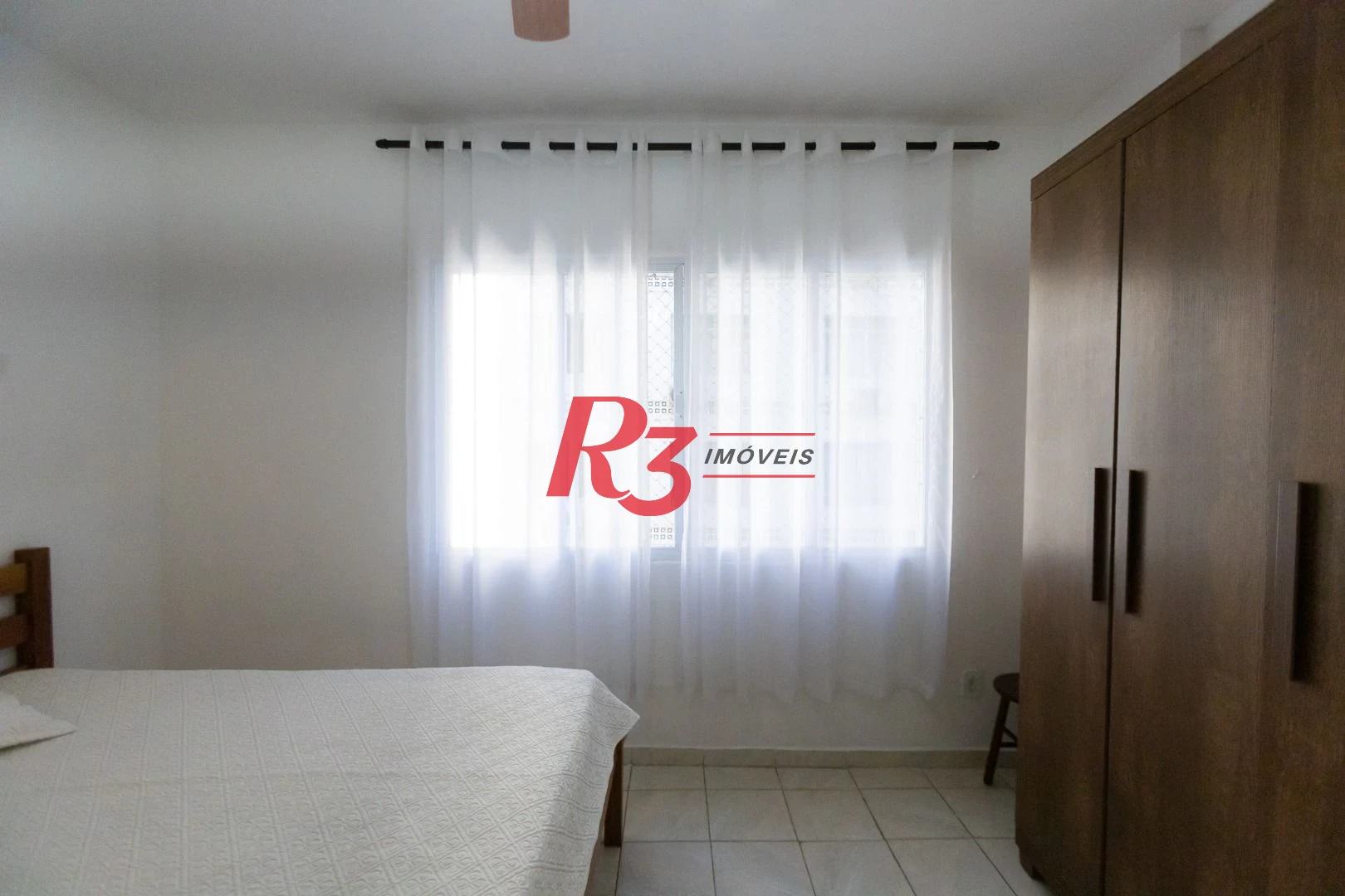 Apartamento para alugar, 50 m² por R$ 3.800,02/mês - Gonzaga - Santos/SP