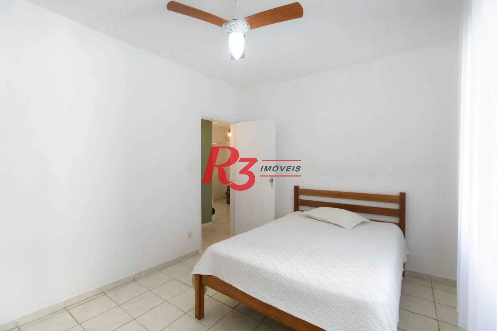 Apartamento para alugar, 50 m² por R$ 3.800,02/mês - Gonzaga - Santos/SP