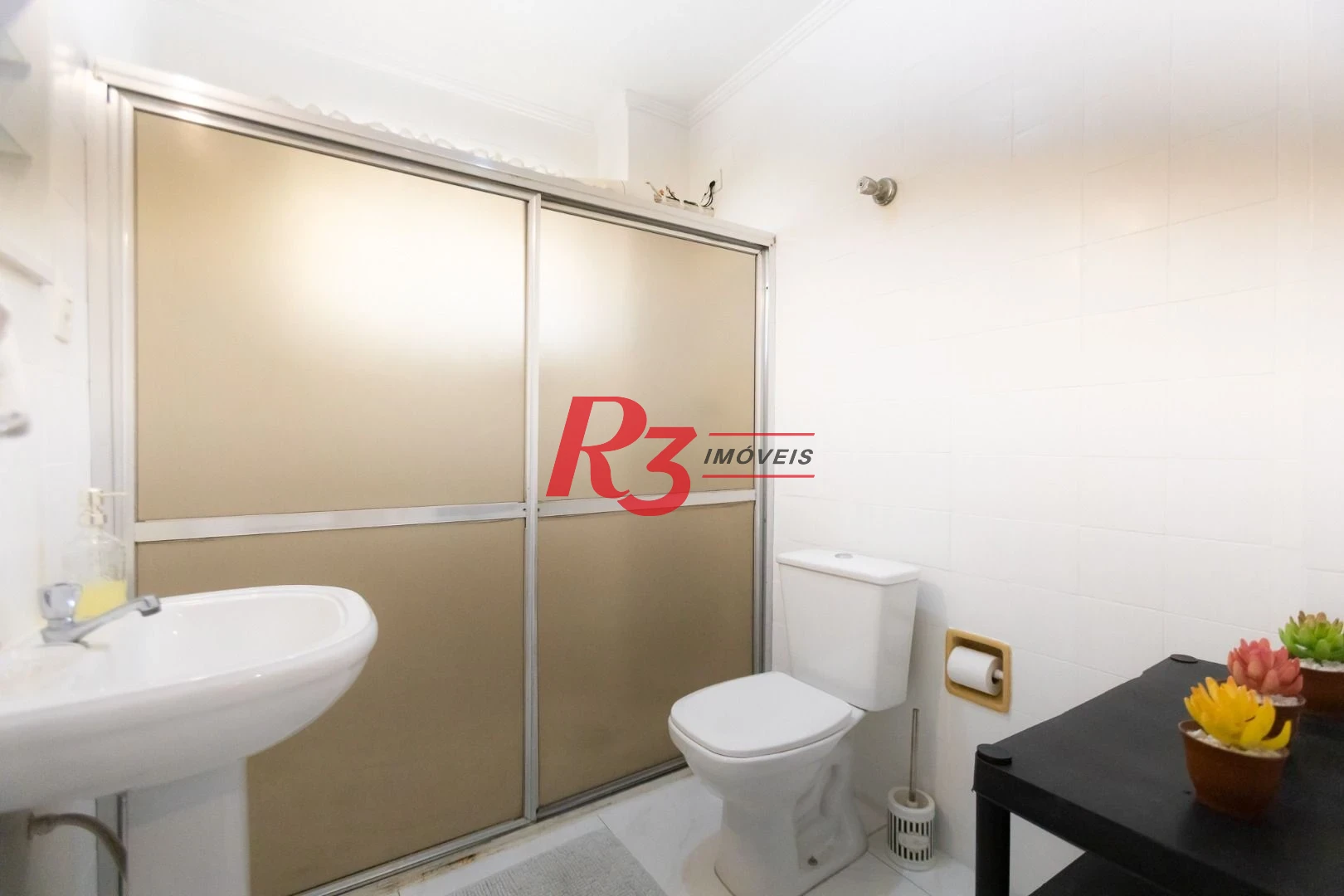 Apartamento para alugar, 50 m² por R$ 3.800,02/mês - Gonzaga - Santos/SP