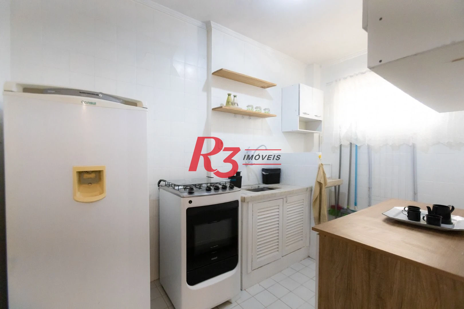 Apartamento para alugar, 50 m² por R$ 3.800,02/mês - Gonzaga - Santos/SP