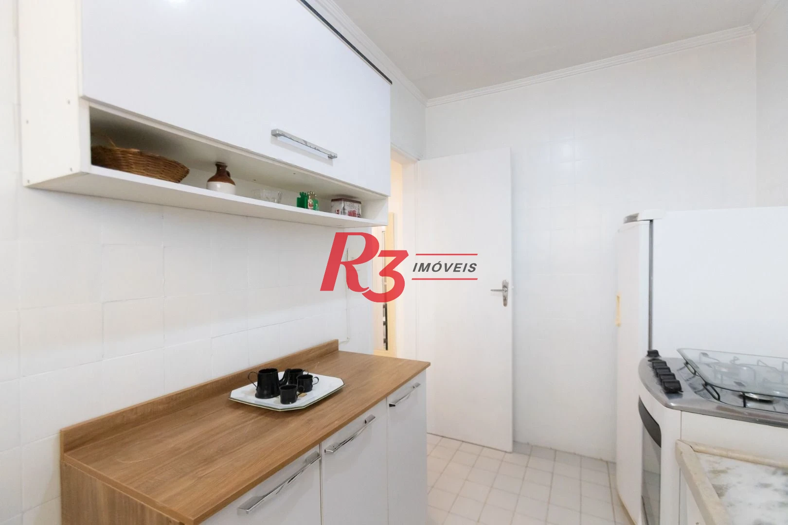 Apartamento para alugar, 50 m² por R$ 3.800,02/mês - Gonzaga - Santos/SP