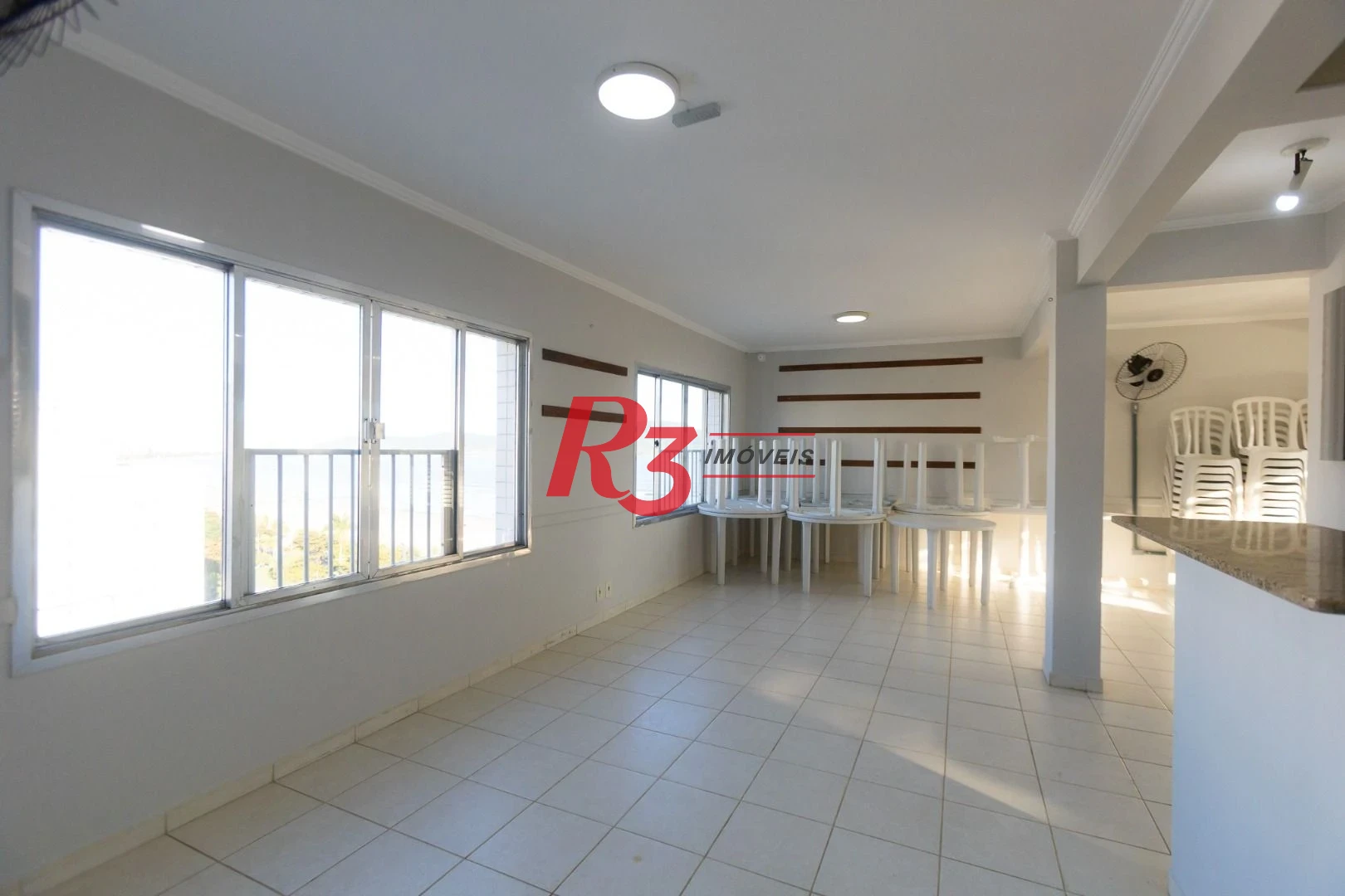 Apartamento para alugar, 50 m² por R$ 3.800,02/mês - Gonzaga - Santos/SP