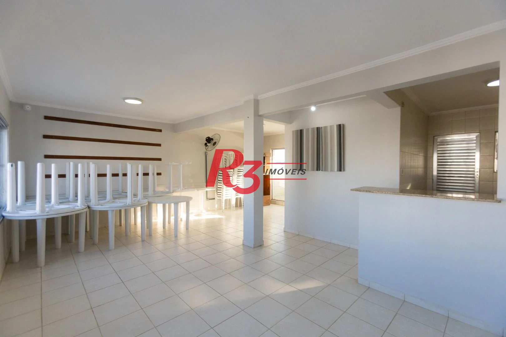 Apartamento para alugar, 50 m² por R$ 3.800,02/mês - Gonzaga - Santos/SP