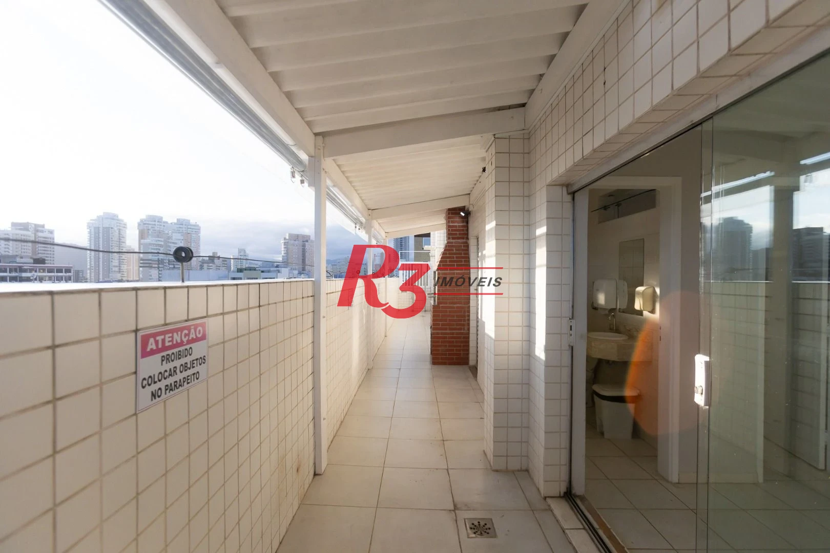 Apartamento para alugar, 50 m² por R$ 3.800,02/mês - Gonzaga - Santos/SP