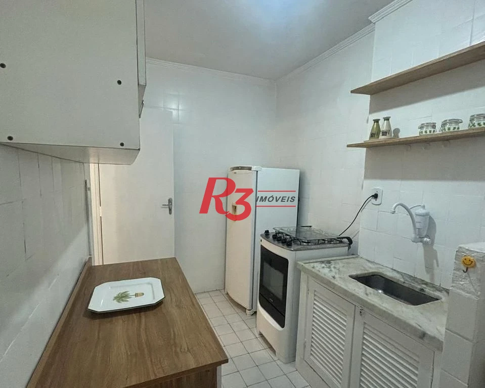 Apartamento com 2 dormitórios para alugar, 50 m² por R$ 3.800,02/mês - Gonzaga - Santos/SP
