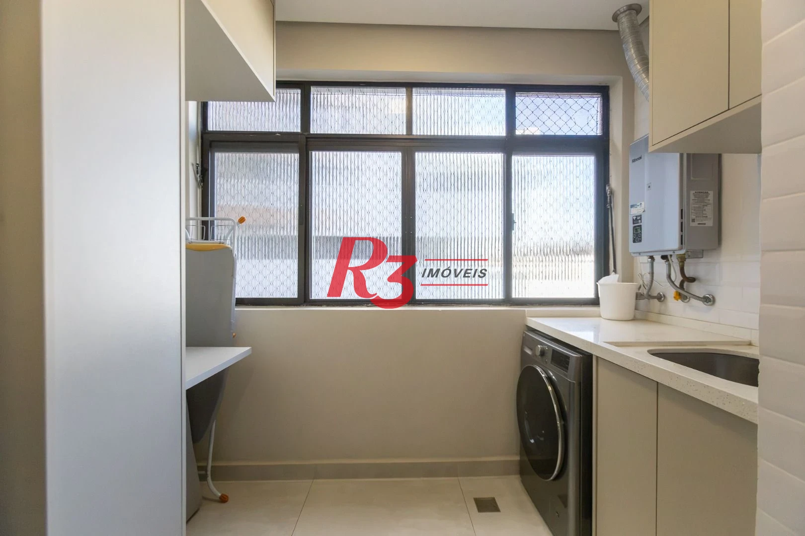 Apartamento à venda, 74 m² por R$ 750.000,00 - Estuário - Santos/SP