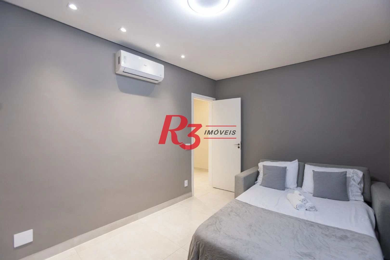 Apartamento à venda, 74 m² por R$ 750.000,00 - Estuário - Santos/SP