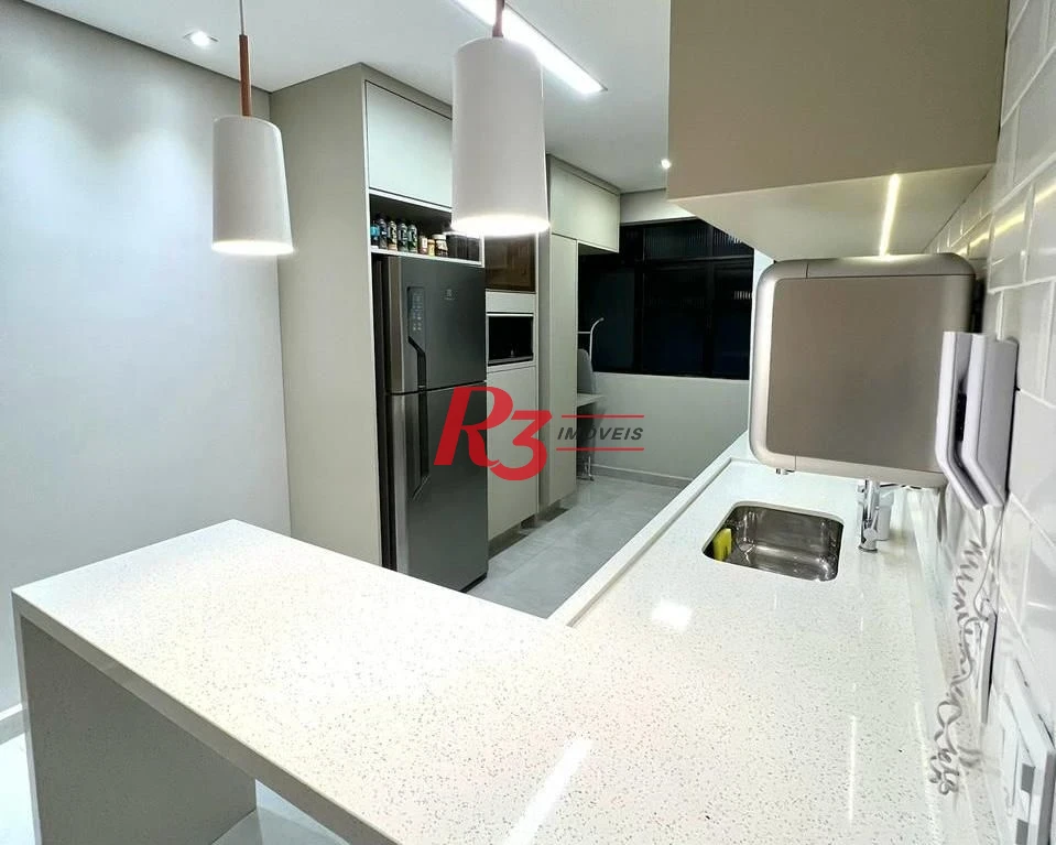Apartamento com 2 dormitórios à venda, 74 m² por R$ 830.000,00 - Estuário - Santos/SP