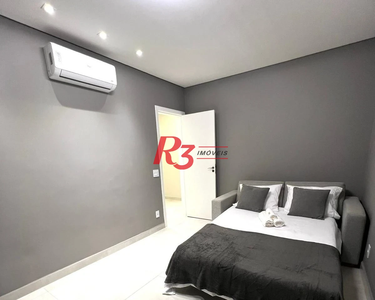 Apartamento com 2 dormitórios à venda, 74 m² por R$ 830.000,00 - Estuário - Santos/SP