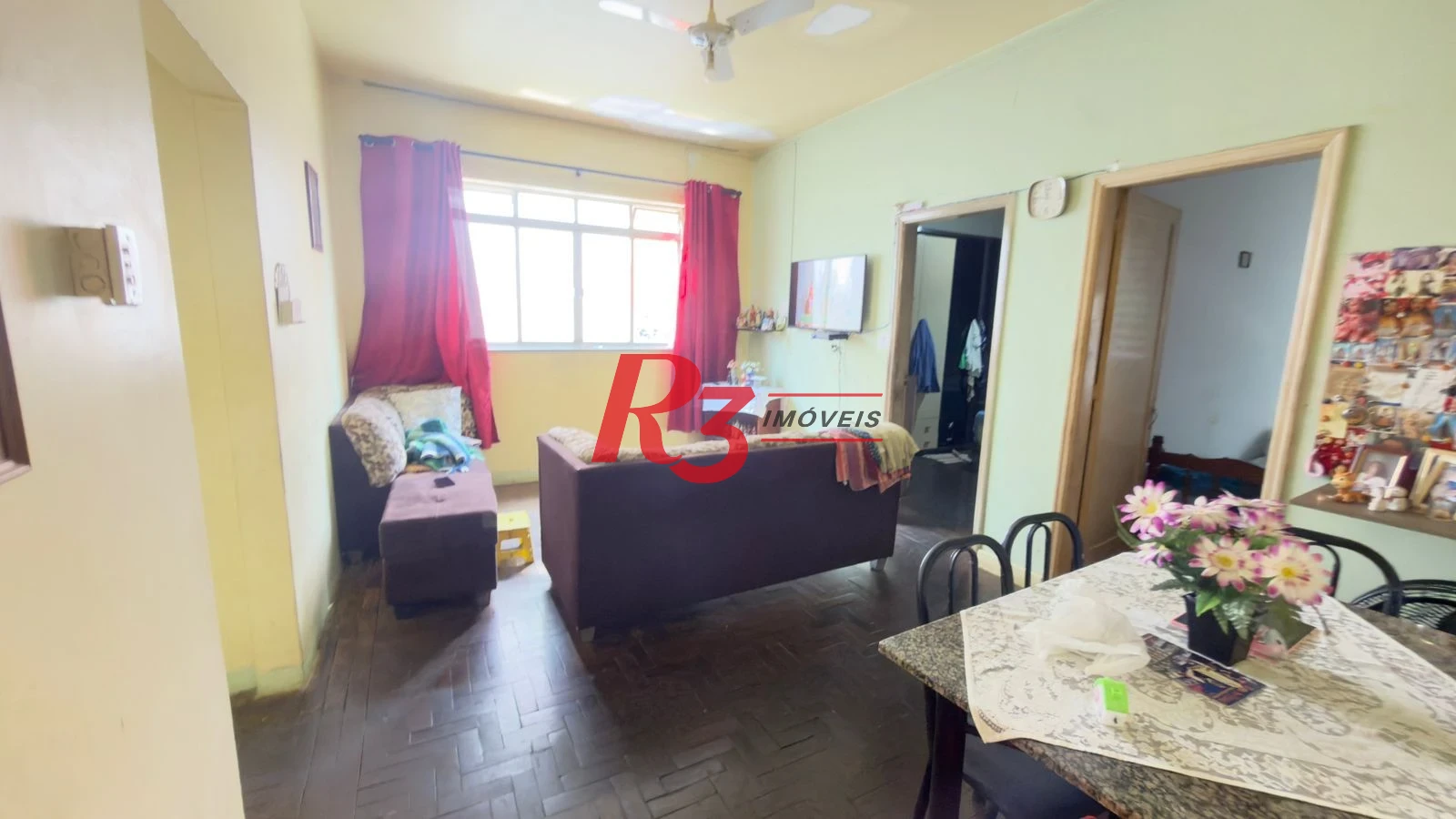 Casa com 3 dormitórios à venda, 300 m² por R$ 1.200.000,00 - Estuário - Santos/SP