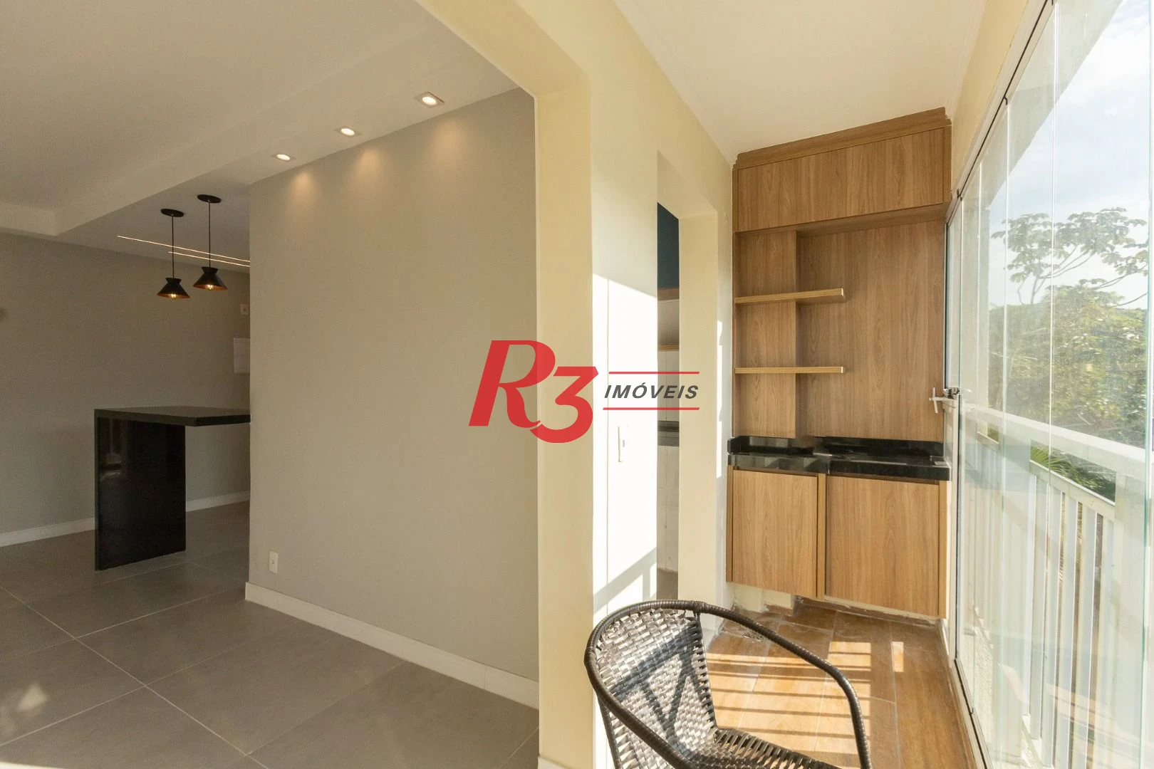 Apartamento com 2 dormitórios à venda, 62 m² por R$ 430.000,00 - Morro de Nova Cintra - Santos/SP