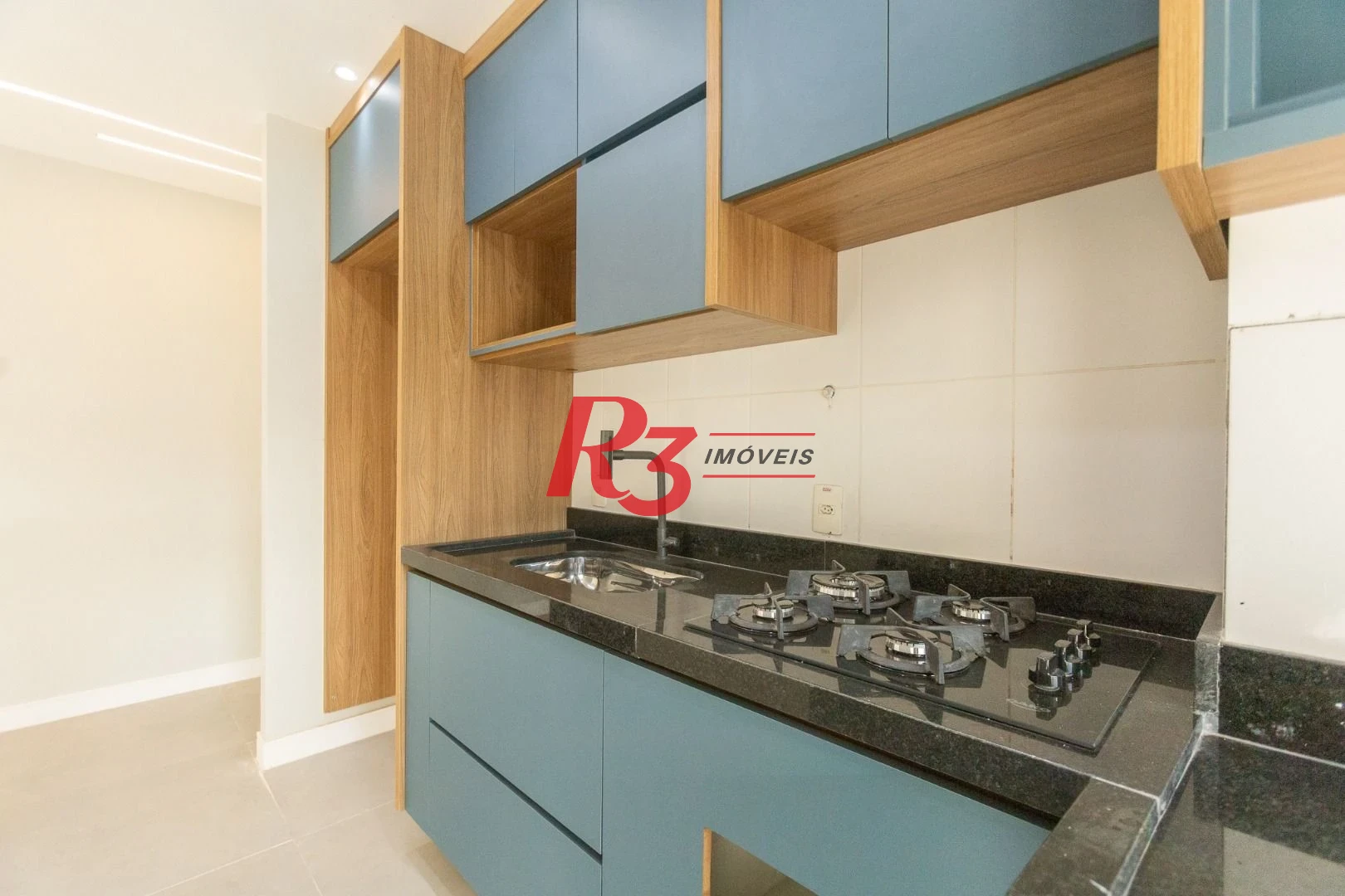 Apartamento com 2 dormitórios à venda, 62 m² por R$ 430.000,00 - Morro de Nova Cintra - Santos/SP