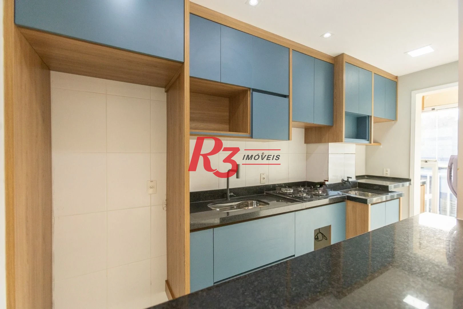 Apartamento com 2 dormitórios à venda, 62 m² por R$ 430.000,00 - Morro de Nova Cintra - Santos/SP
