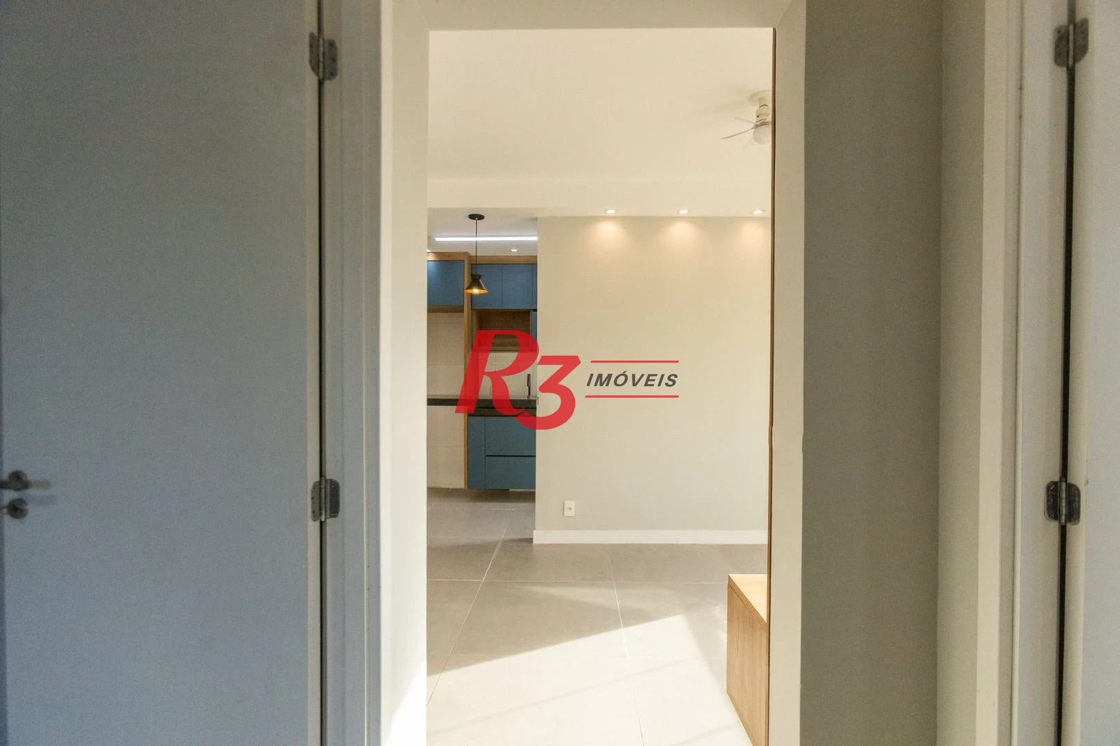 Apartamento com 2 dormitórios à venda, 62 m² por R$ 430.000,00 - Morro de Nova Cintra - Santos/SP
