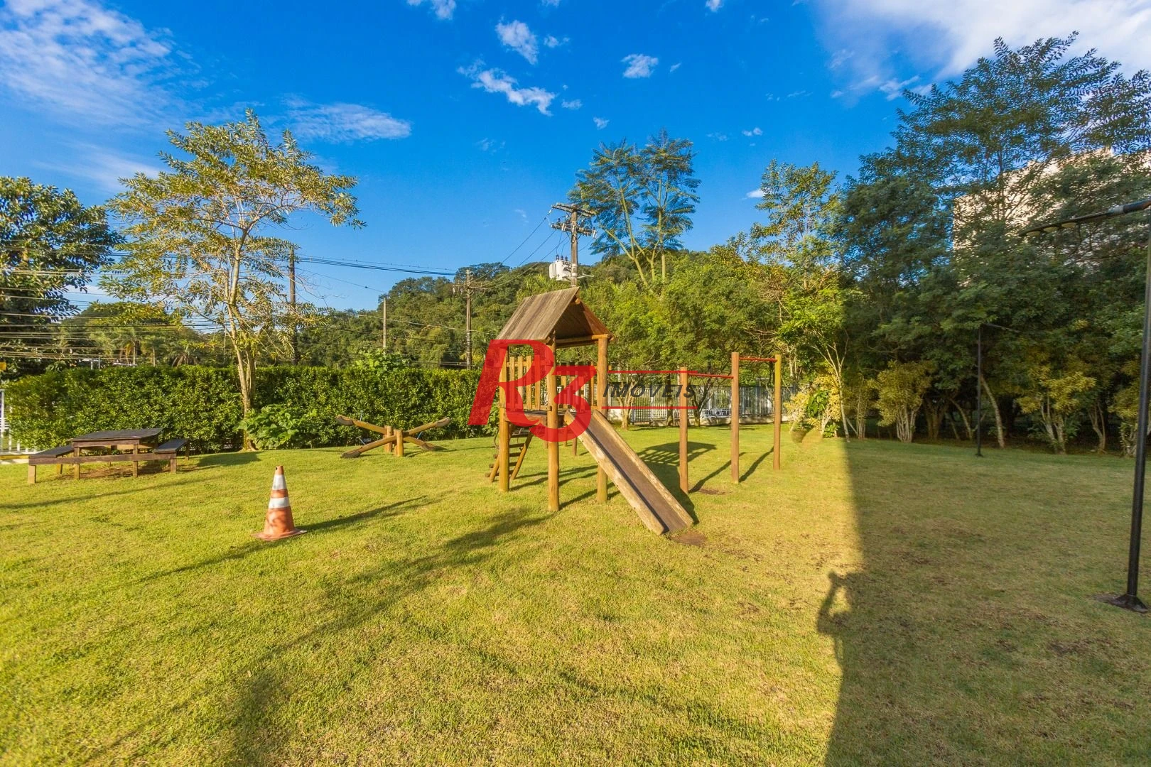 Apartamento com 2 dormitórios à venda, 62 m² por R$ 430.000,00 - Morro de Nova Cintra - Santos/SP