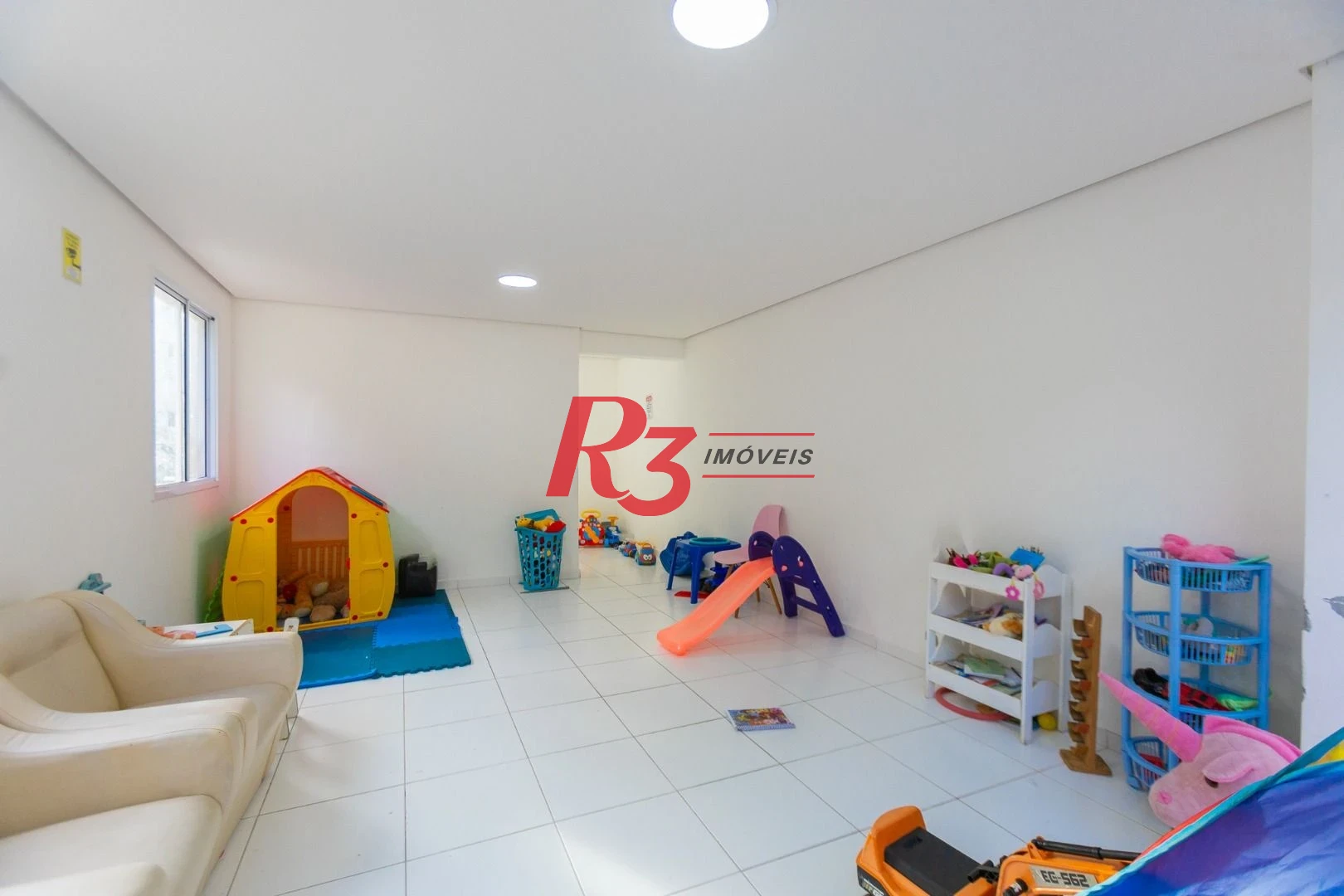Apartamento com 2 dormitórios à venda, 62 m² por R$ 430.000,00 - Morro de Nova Cintra - Santos/SP