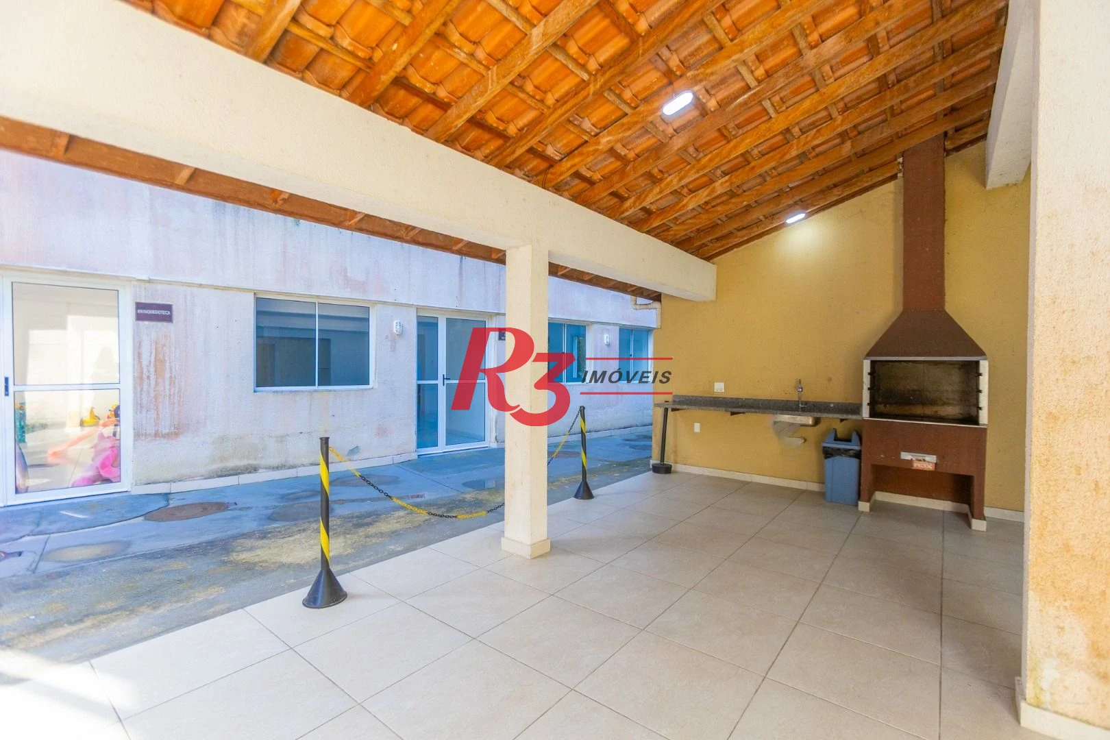 Apartamento com 2 dormitórios à venda, 62 m² por R$ 430.000,00 - Morro de Nova Cintra - Santos/SP