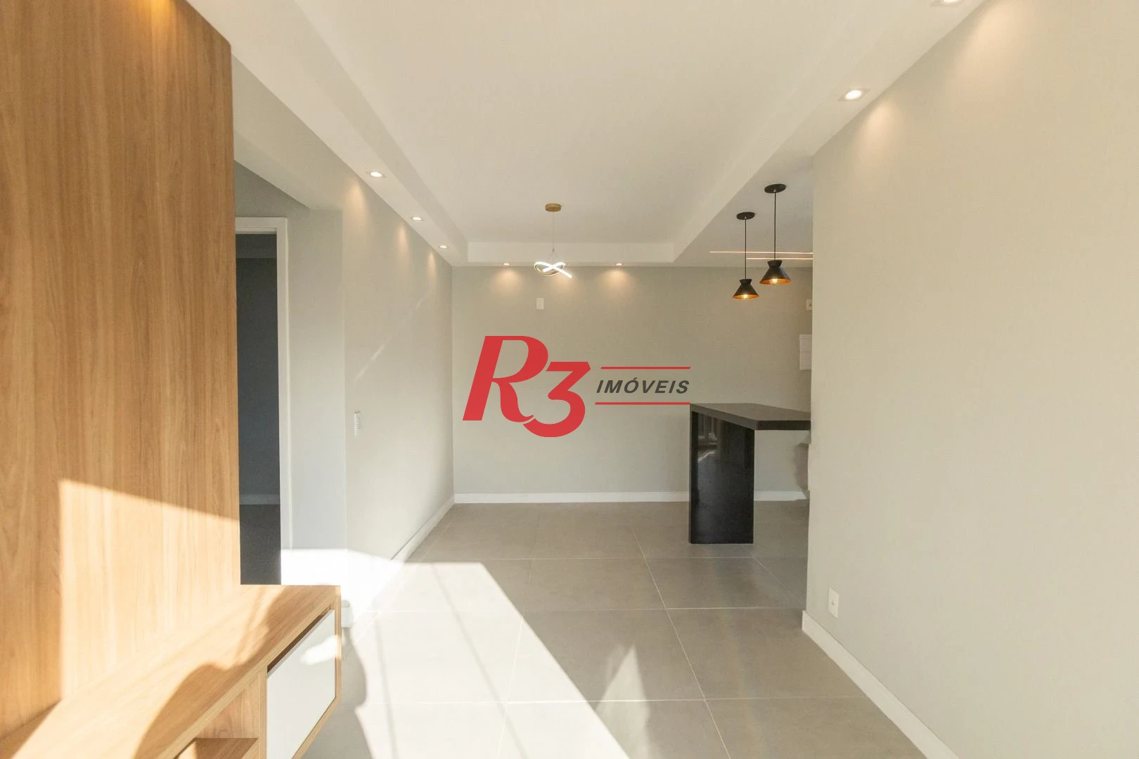 Apartamento com 2 dormitórios à venda, 62 m² por R$ 430.000,00 - Morro de Nova Cintra - Santos/SP