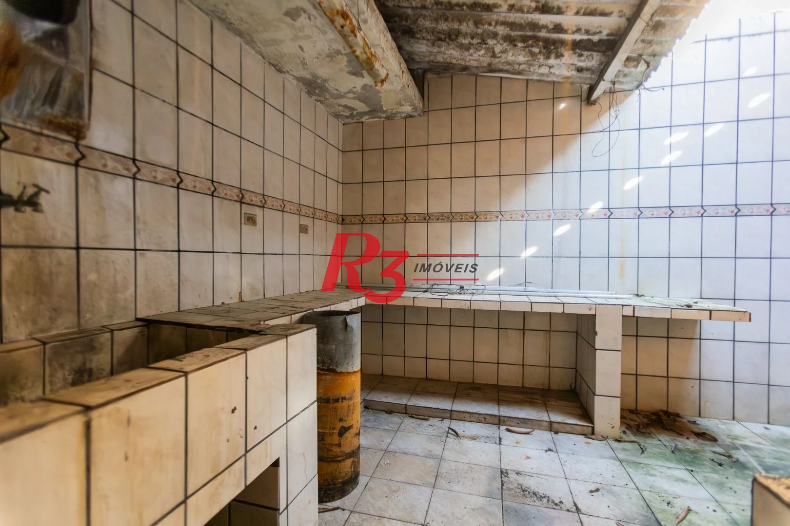 Galpão para alugar, 286 m² por R$ 9.000,02/mês - Vila Matias - Santos/SP