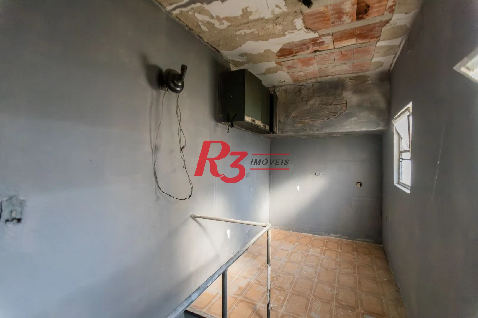 Galpão para alugar, 286 m² por R$ 9.000,02/mês - Vila Matias - Santos/SP