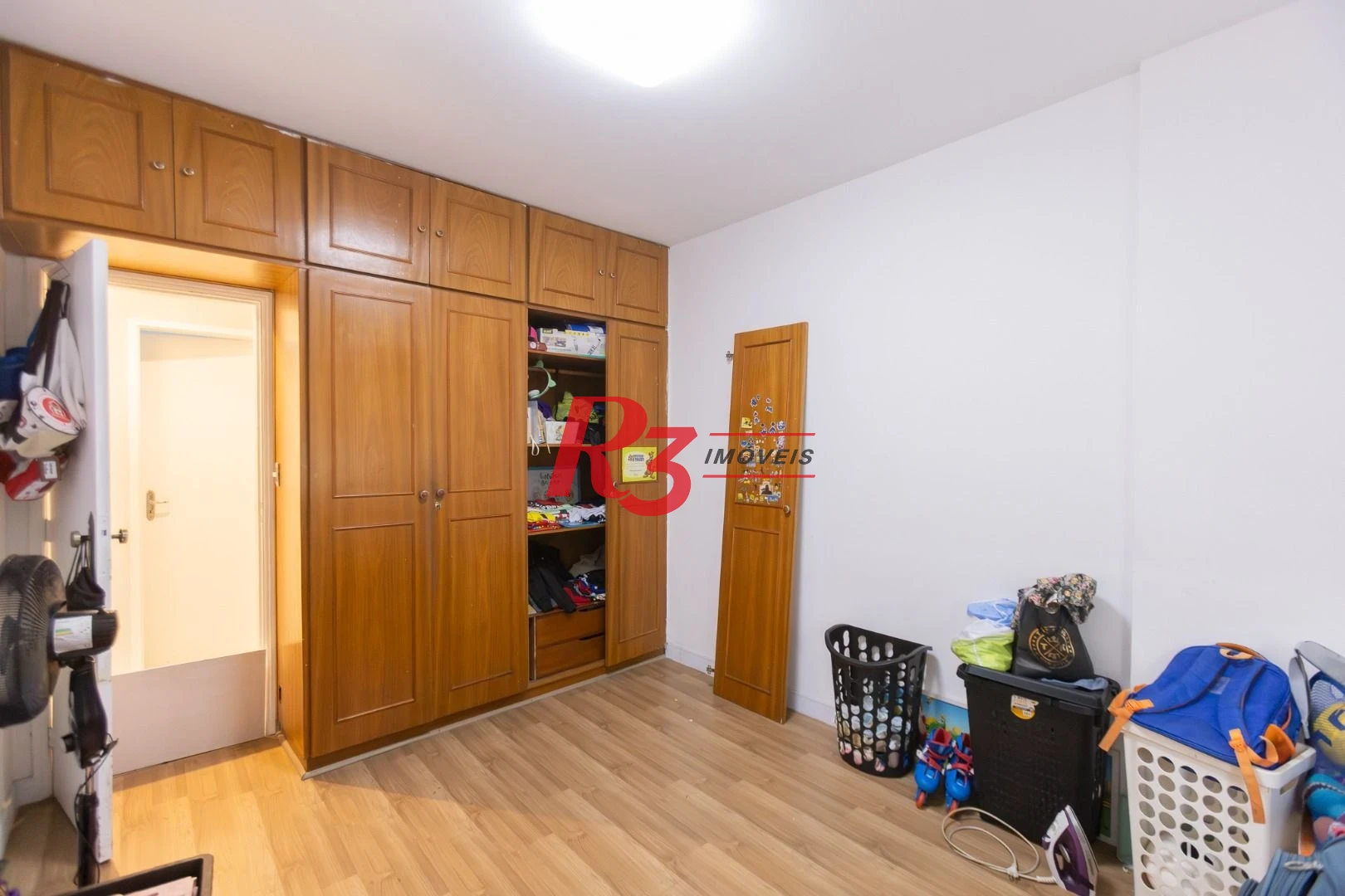Apartamento com 3 dormitórios à venda, 140 m² por R$ 1.050.000,00 - José Menino - Santos/SP