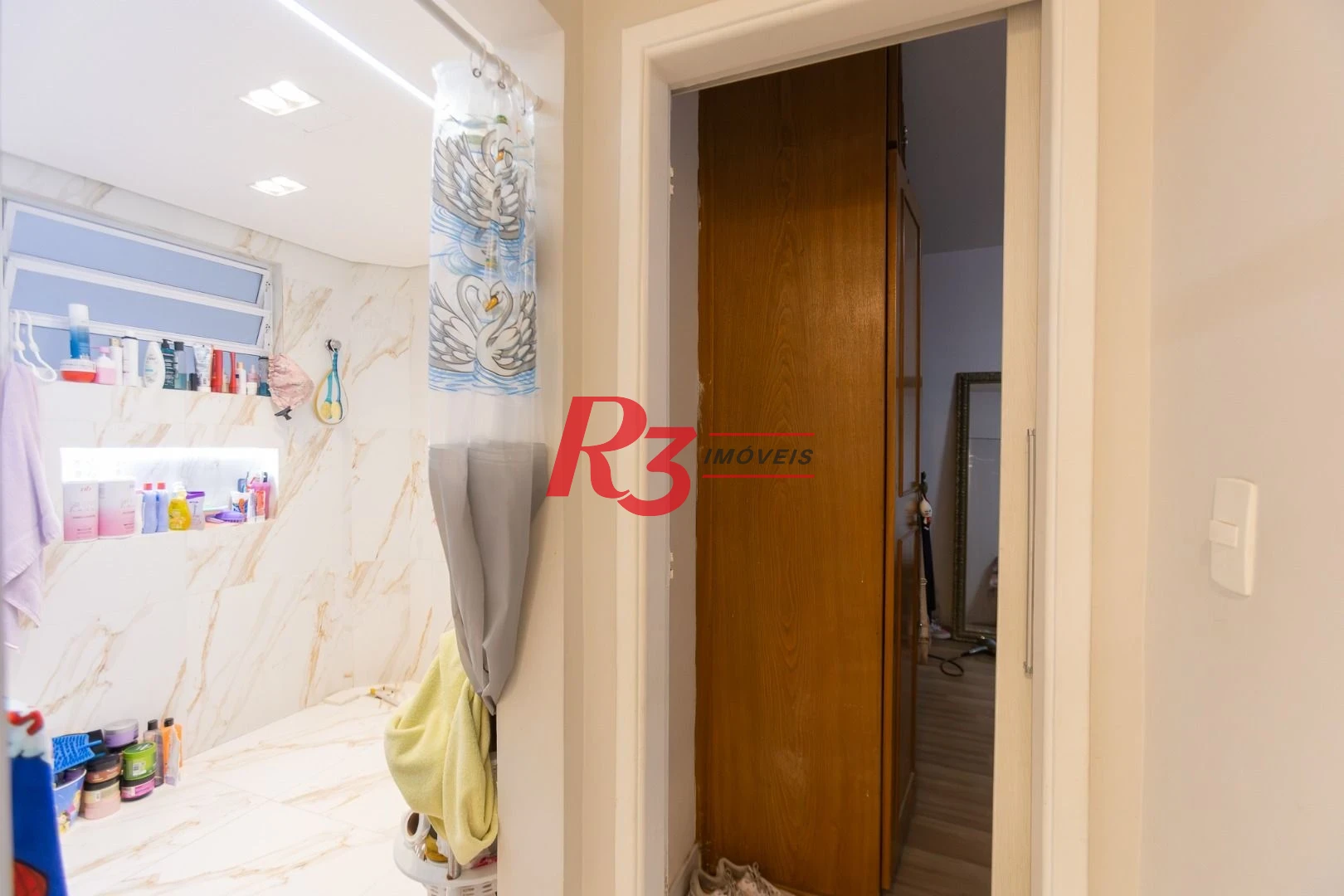 Apartamento com 3 dormitórios à venda, 140 m² por R$ 1.050.000,00 - José Menino - Santos/SP