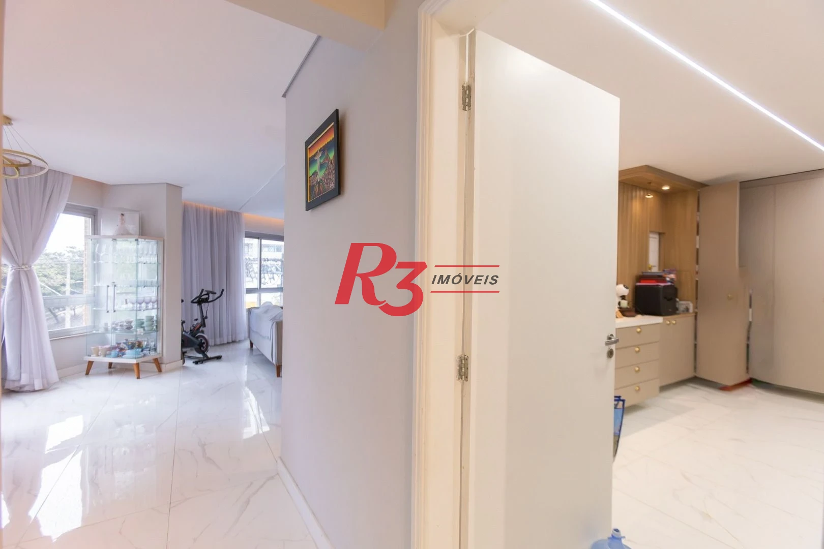 Apartamento com 3 dormitórios à venda, 140 m² por R$ 1.050.000,00 - José Menino - Santos/SP