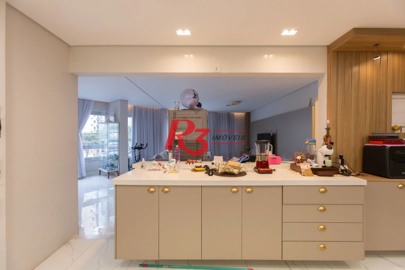 Apartamento com 3 dormitórios à venda, 140 m² por R$ 1.050.000,00 - José Menino - Santos/SP
