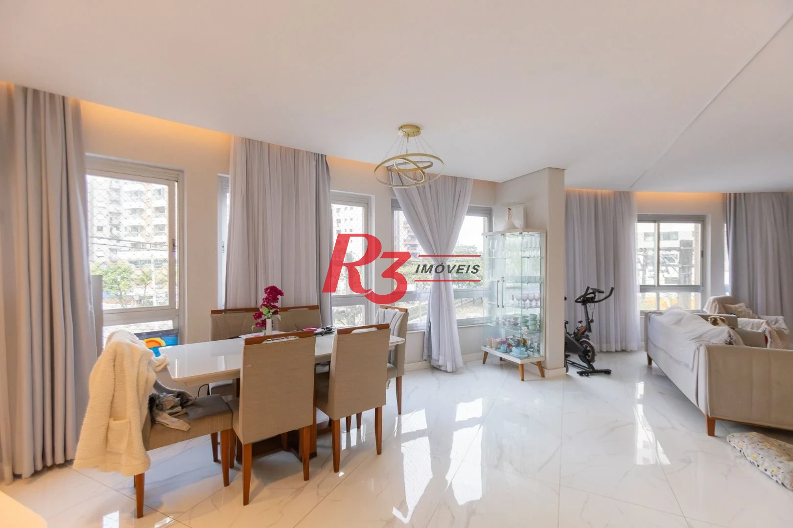 Apartamento com 3 dormitórios à venda, 140 m² por R$ 1.050.000,00 - José Menino - Santos/SP