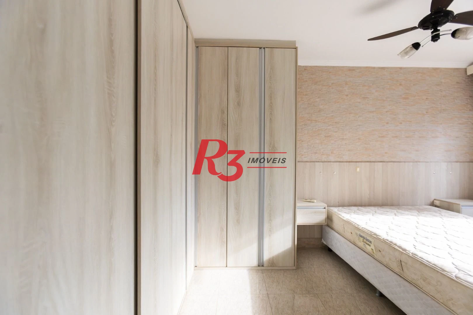 Apartamento com 1 dormitório para alugar, 57 m² por R$ 4.500,00/mês - Embaré - Santos/SP
