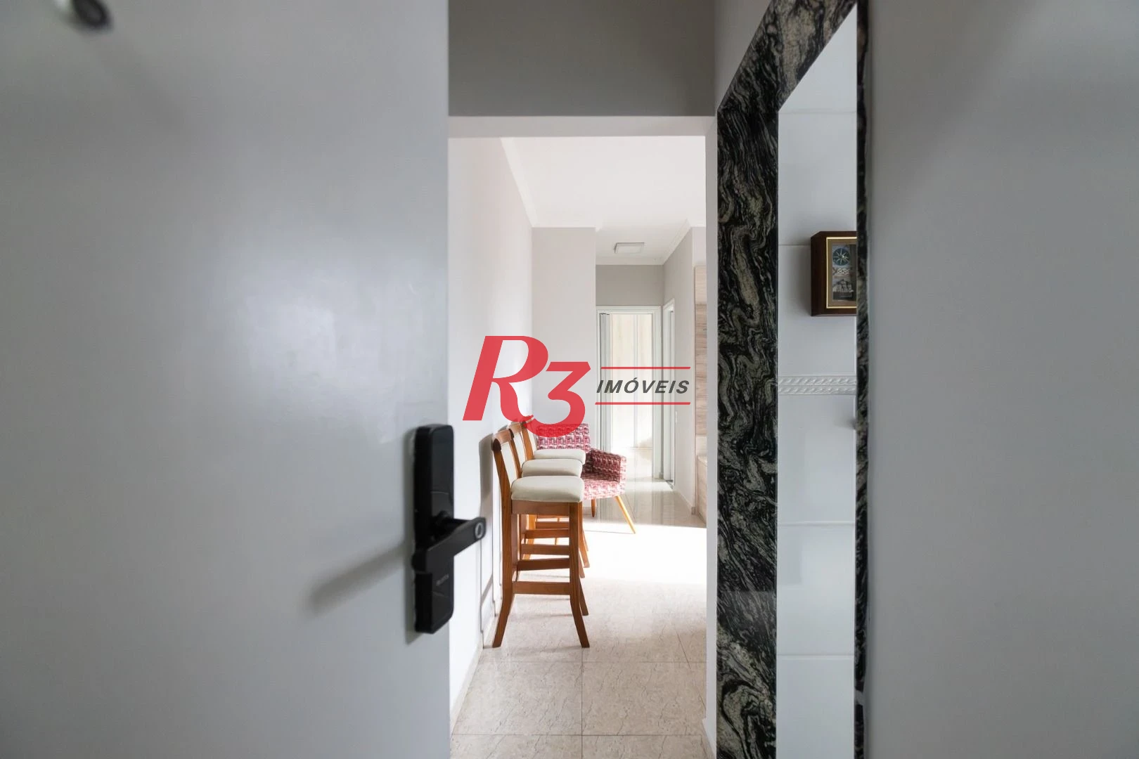 Apartamento com 1 dormitório para alugar, 57 m² por R$ 4.500,00/mês - Embaré - Santos/SP