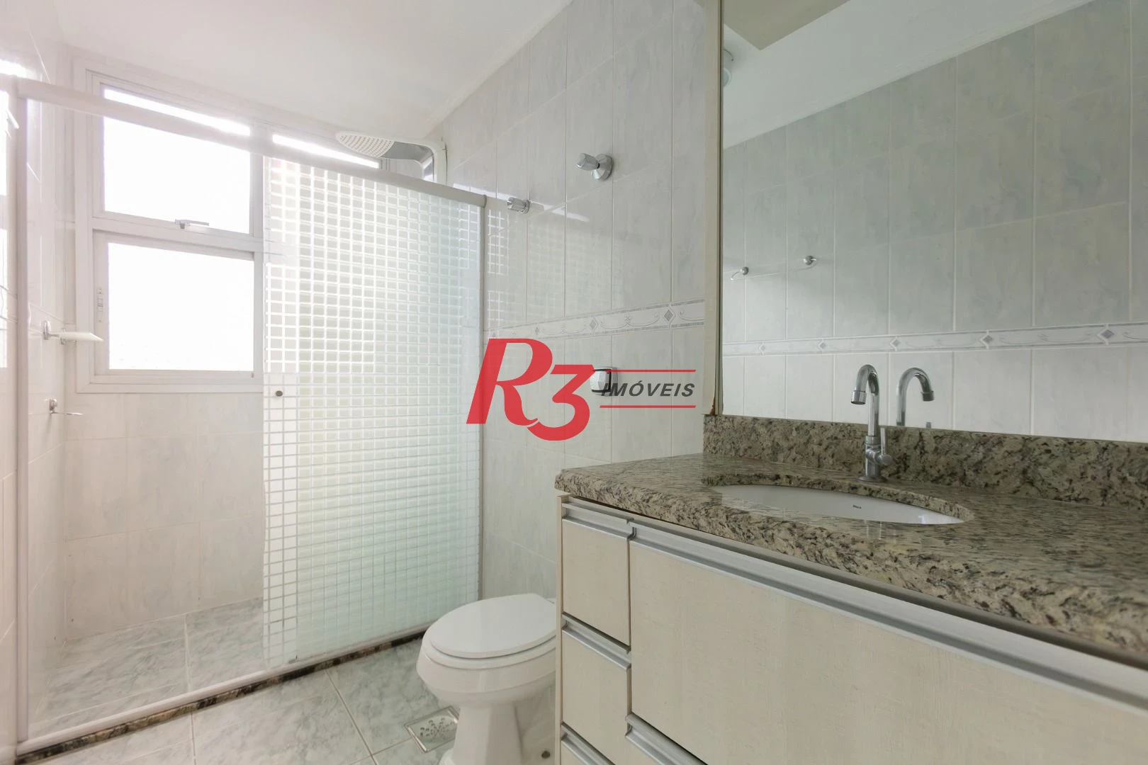 Apartamento com 1 dormitório para alugar, 57 m² por R$ 4.500,00/mês - Embaré - Santos/SP